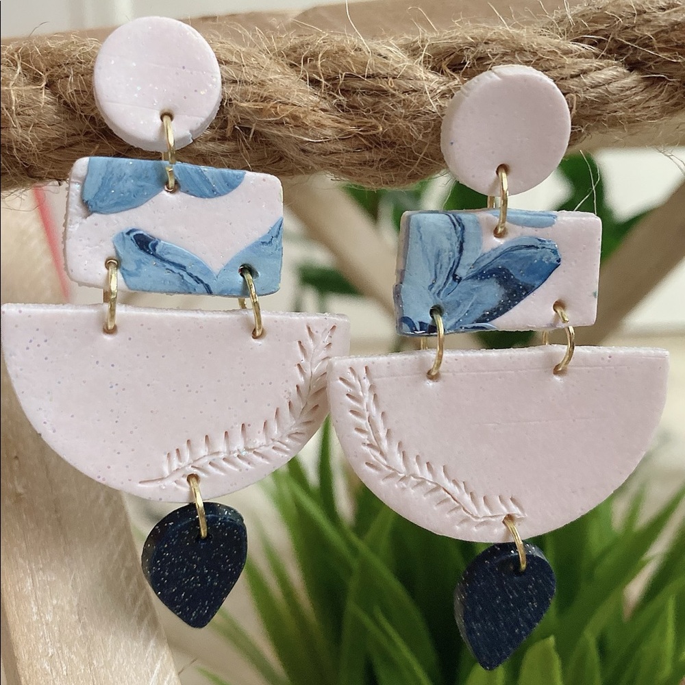 🔴🔴SOLD🔴🔴 Handmade Polymer Earrings